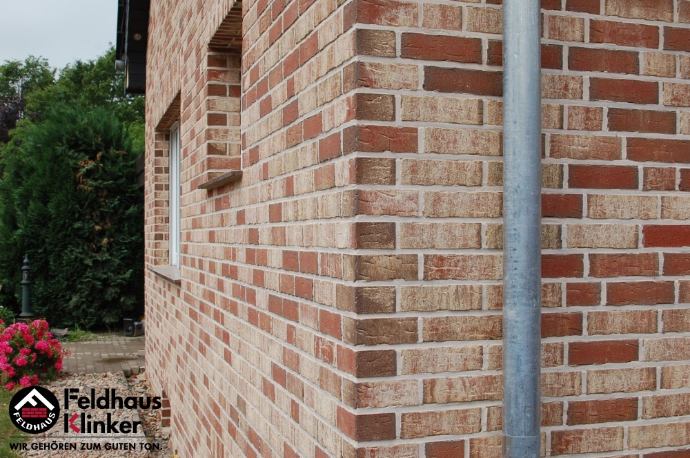 Кирпич клинкерный облицовочный пустотелый Feldhaus Klinker K690NF sintra ardor blanca ручная формовка, 240*115*71 мм