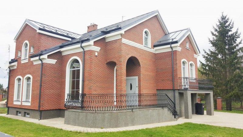 Кирпич клинкерный облицовочный пустотелый Feldhaus Klinker K689WDF sintra ardor ручная формовка, 215*102*65 мм