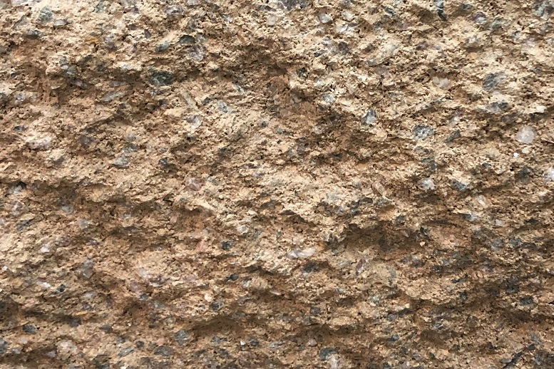 Камень подпорный Меликонполар ПК (01) бежевый, 395*270*152/167 мм